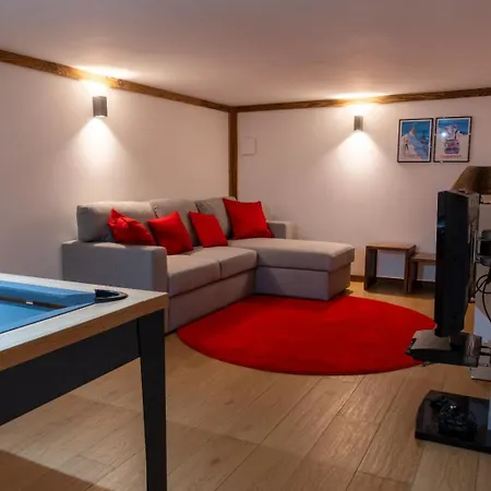 Chalet Amazing With Hot Tub Sauna And Panoramic View